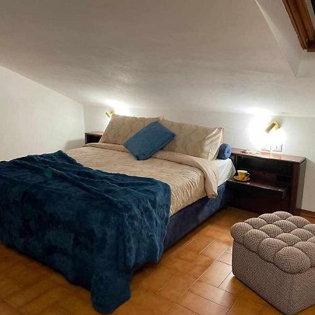 Milordo Gubbio Apartment Bagian luar foto