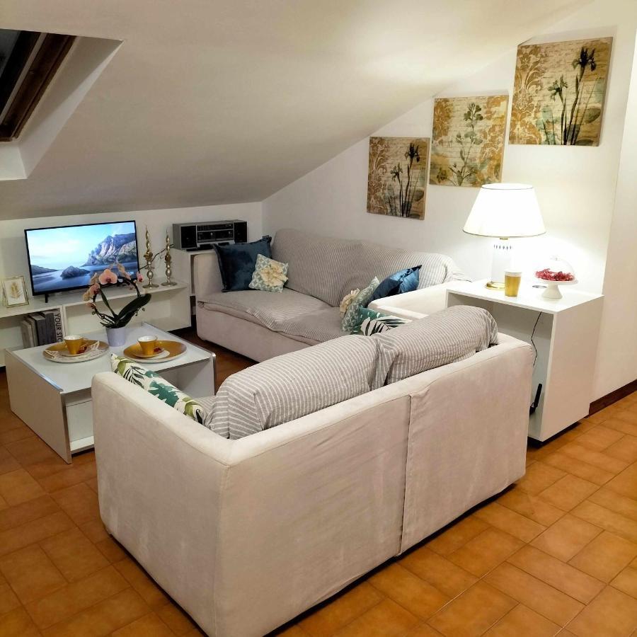 Milordo Gubbio Apartment Bagian luar foto