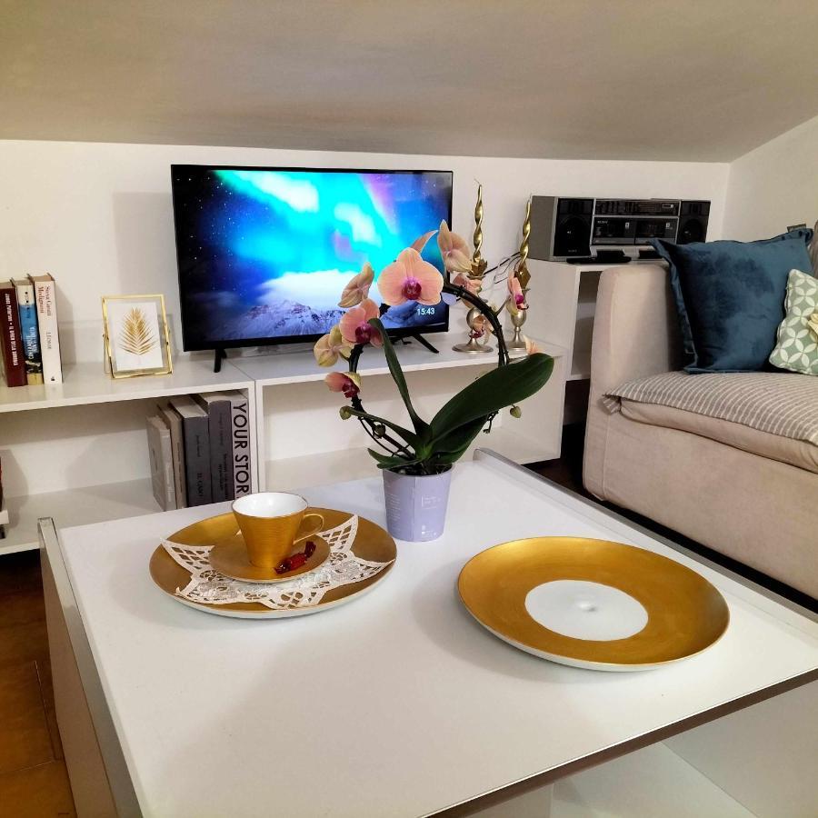 Milordo Gubbio Apartment Bagian luar foto