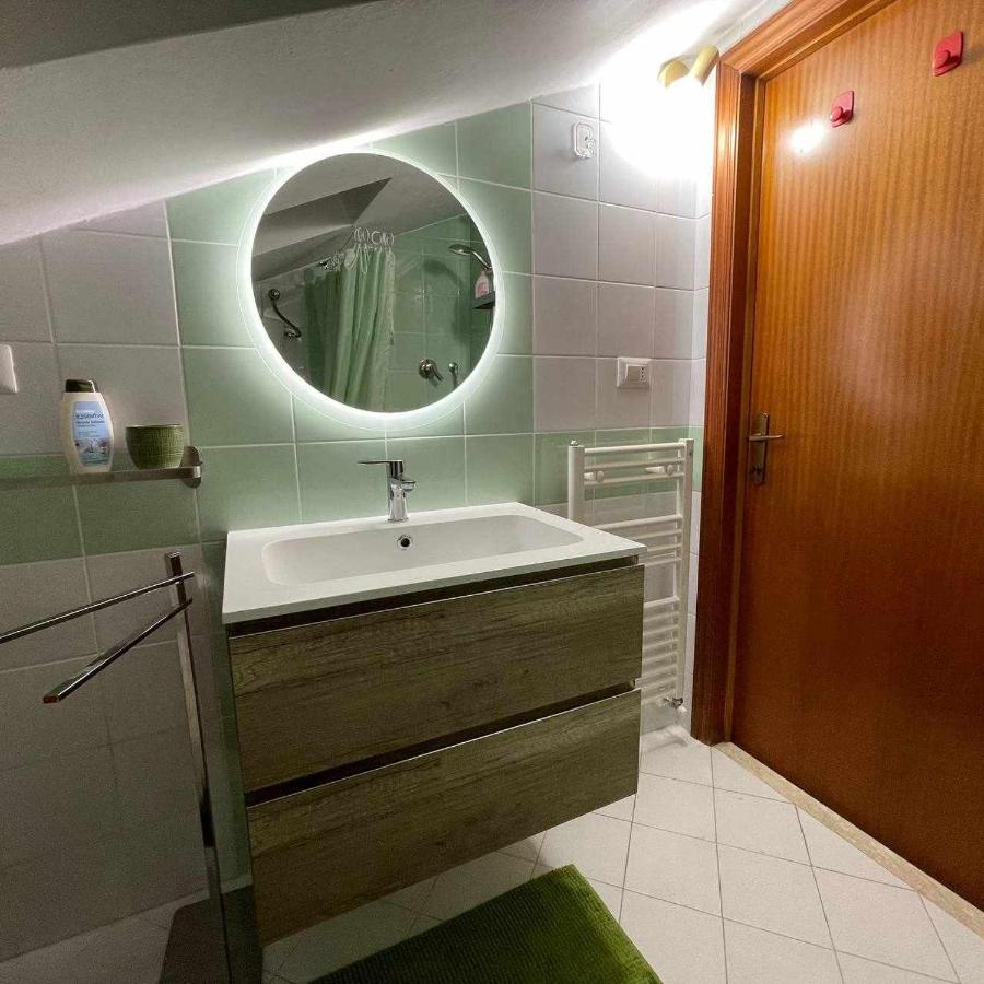 Milordo Gubbio Apartment Bagian luar foto