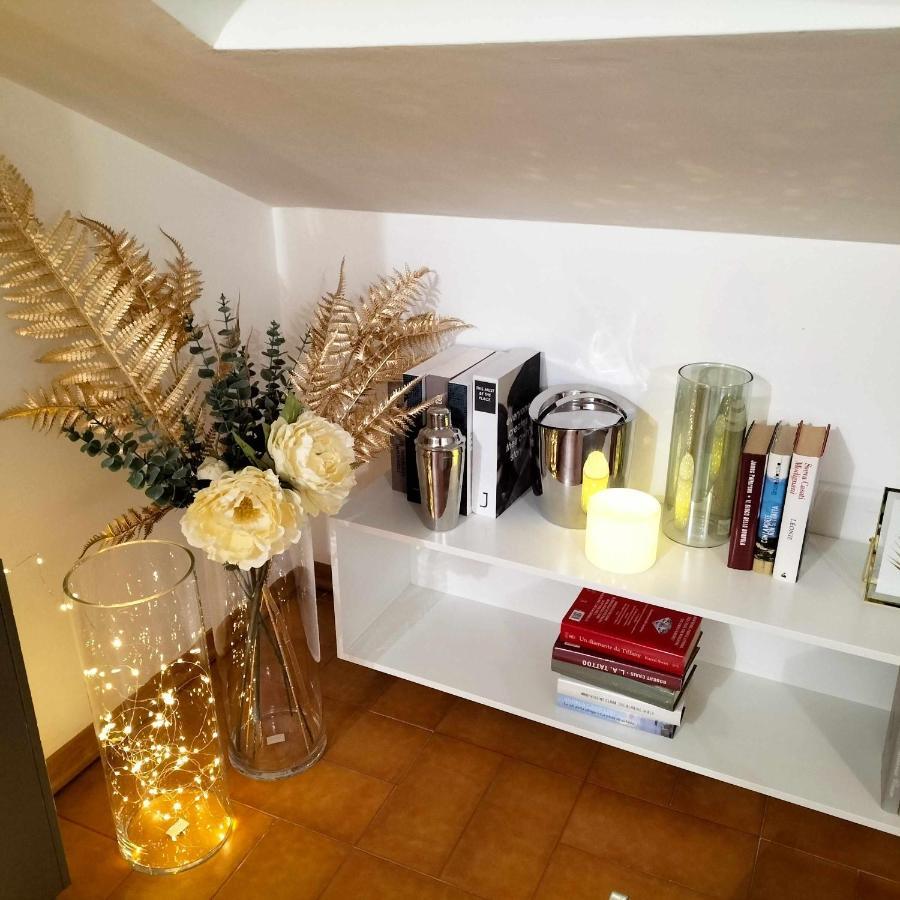 Milordo Gubbio Apartment Bagian luar foto